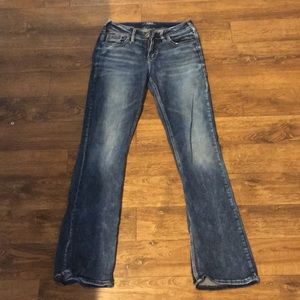 Silver Avery Slim Boot Jeans size 28.